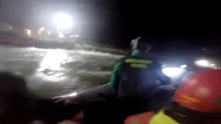 Momentos antes de que una narcolancha arrollara a guardias civiles en Barbate Antena 3 Noticias