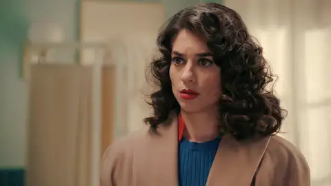 Elena decide cubrir a Jesús frente a Begoña Elena decide cubrir a Jesús frente a Begoña