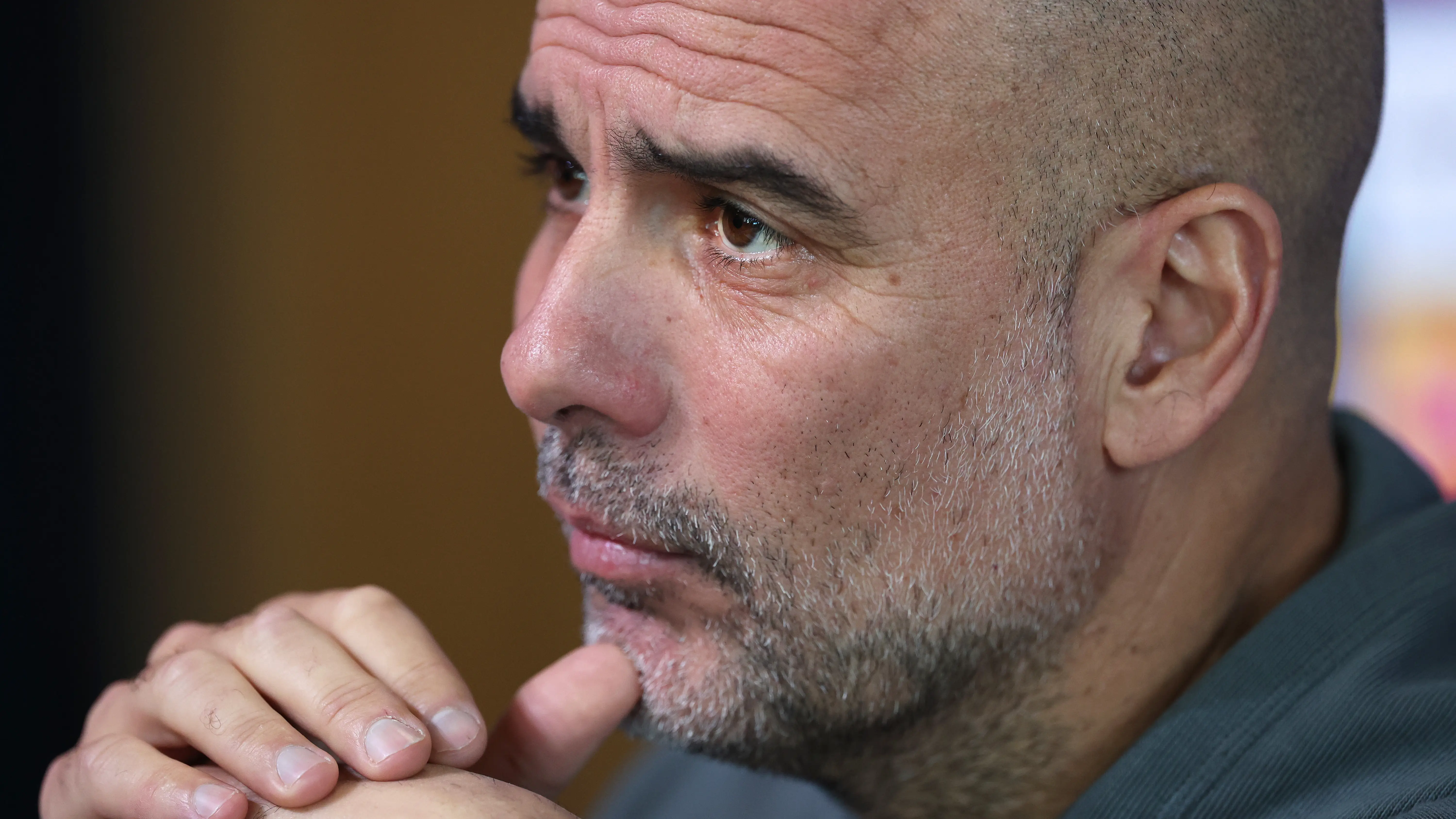 Pep Guardiola en sala de prensa Pep Guardiola en sala de prensa