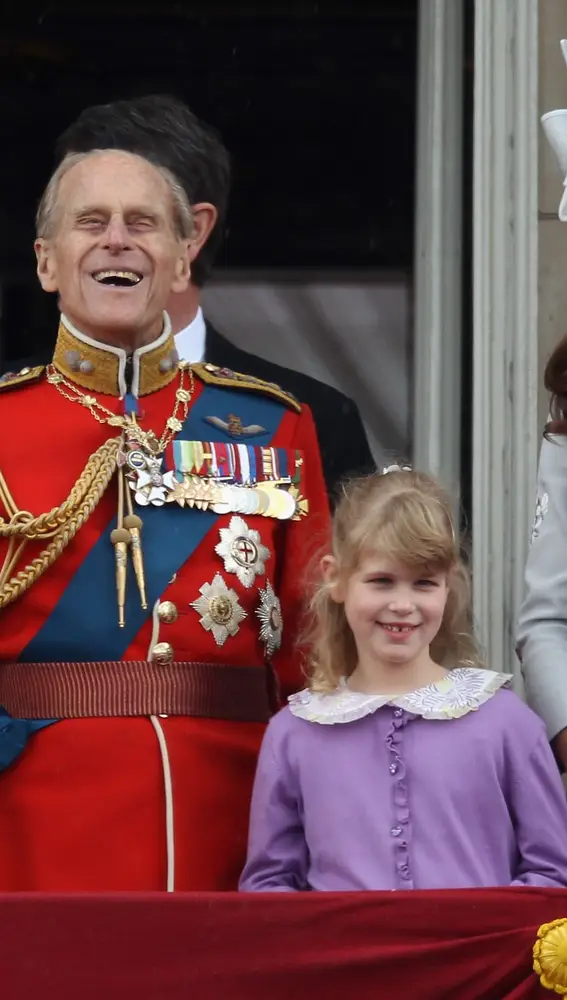 Lady Louise Windsor y su abuelo, el duque de Edimburgo