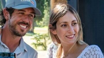 El golfista Emilio 'Puma' Domínguez y su mujer en una foto de archivo