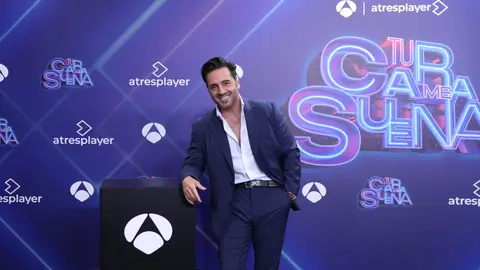 El divertido guiño de Bustamante a Chenoa: “Si me toca imitar a Bisbal, no sabría cómo afrontar al jurado” El divertido guiño de Bustamante a Chenoa: “Si me toca imitar a Bisbal, no sabría cómo afrontar al jurado”
