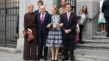 La infanta Cristina, Juan Urdangarin, el rey Juan Carlos, la Infanta Elena, Victoria Federica y Froilán