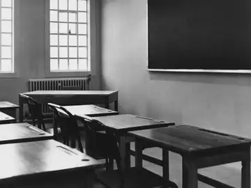 Aula de instituto vacía Aula de instituto vacía