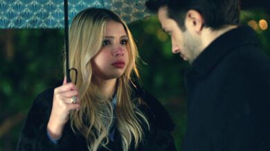 Çinar le asegura a Parla que ya no siente nada por su exnovia: “Tú eres la única persona de la que estoy enamorado”