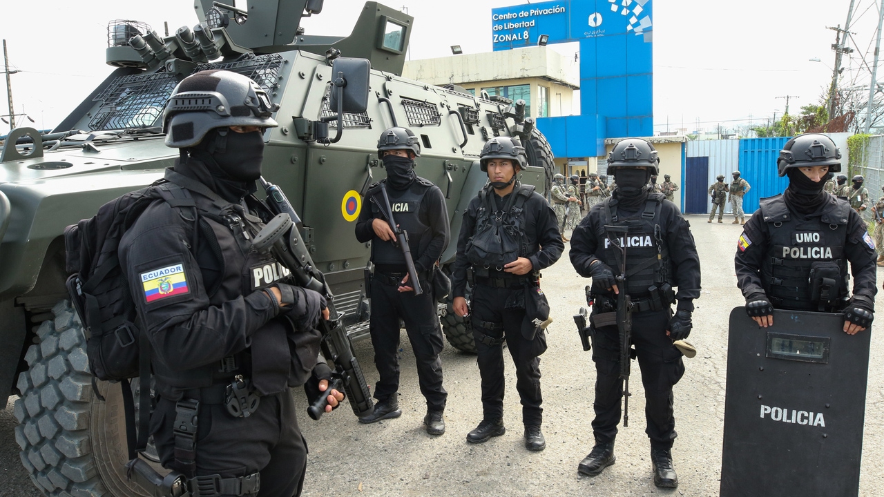 El exvicepresidente Jorge Glas ingresa en La Roca, la prisión de máxima seguridad de Guayaquil