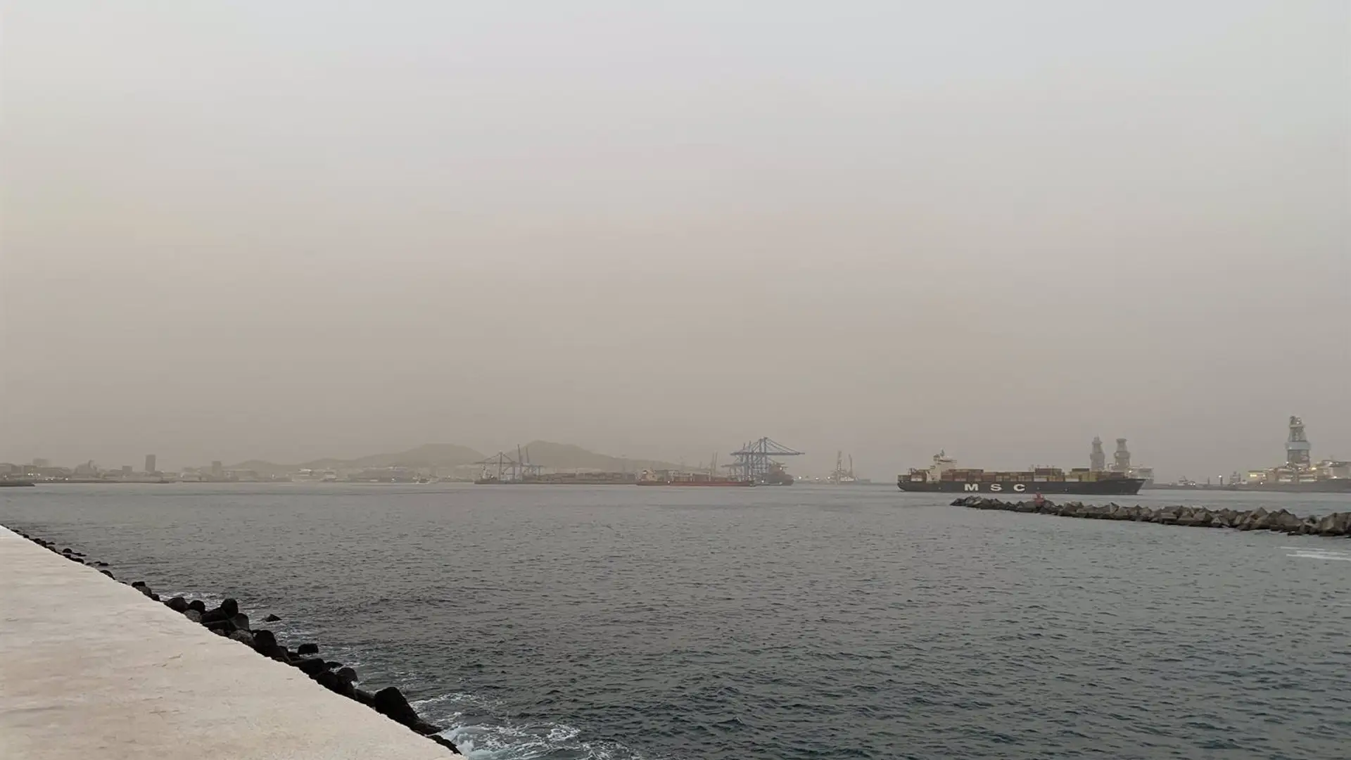 Canarias en alerta por altas temperaturas este miércoles y en prealerta por calima Canarias en alerta por altas temperaturas este miércoles y en prealerta por calima