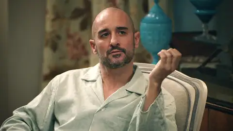 Jesús le echa en cara a Begoña sus mentiras: "Tienes una tía ingresada en un psiquiátrico y nunca me lo habías dicho" Jesús le echa en cara a Begoña sus mentiras: "Tienes una tía ingresada en un psiquiátrico y nunca me lo habías dicho"