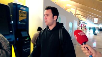 Froilán vuelve a Abu Dabi después de 96 horas en España muy ajetreadas: boda, cumpleaños y reuniones 