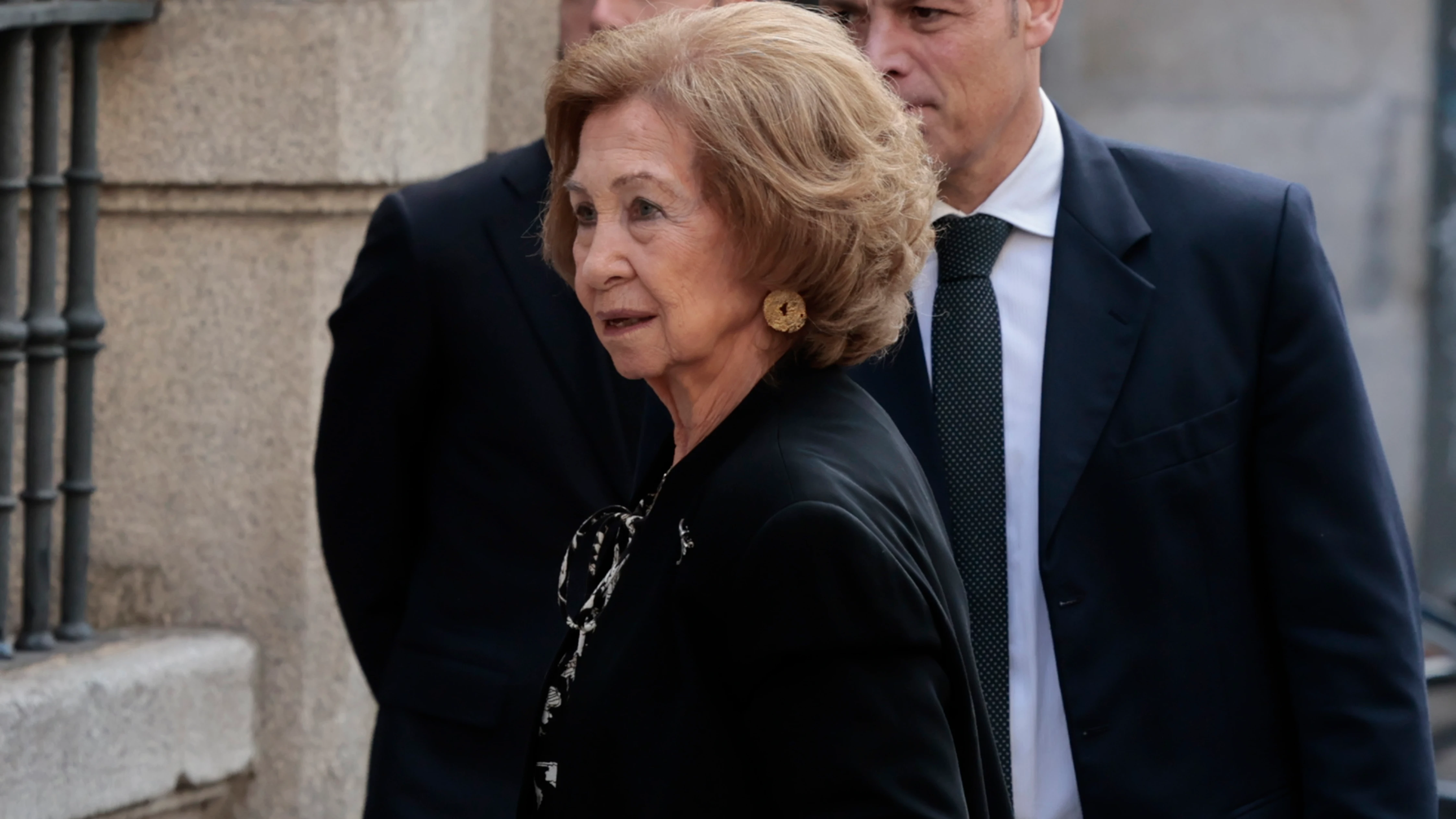 La reina Sofía en la misa funeral de Fernando Gómez-Acebo La reina Sofía en la misa funeral de Fernando Gómez-Acebo