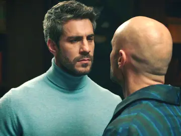 Andrés saca los trapos sucios de Jesús para que acepte a Luis en la empresa: “¿Me estás chantajeando?” Andrés saca los trapos sucios de Jesús para que acepte a Luis en la empresa: “¿Me estás chantajeando?”