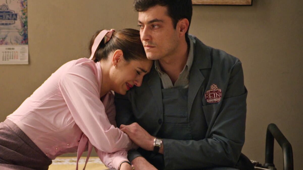 Carmen, desconsolada, le revela a Tasio lo sucedido con el director de  cine: “Me siento fatal”