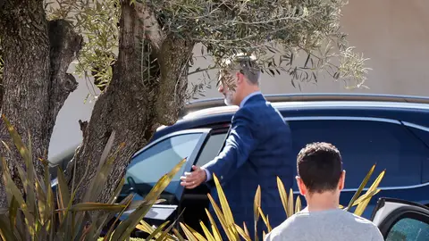 El rey Felipe sale del hospital El rey Felipe sale del hospital