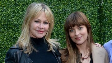 Melanie Griffith con su hija Dakota Johnson