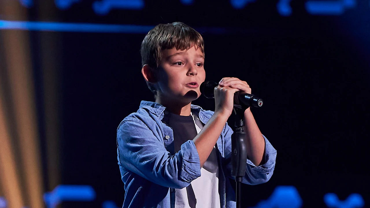 La inocencia de Maxence con un tema de C&eacute;line Dion