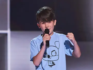 La energía de Luis pone patas arriba el plató de La Voz Kids La energía de Luis pone patas arriba el plató de La Voz Kids
