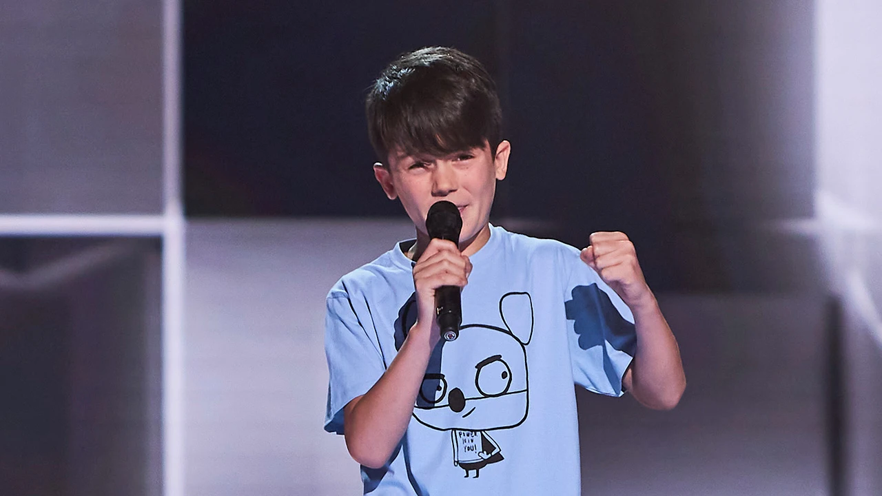 La energía de Luis pone patas arriba el plató de La Voz Kids La energía de Luis pone patas arriba el plató de La Voz Kids