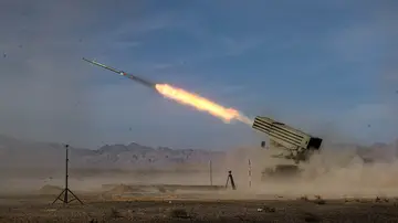 Lanzamiento de un misil en Irán 