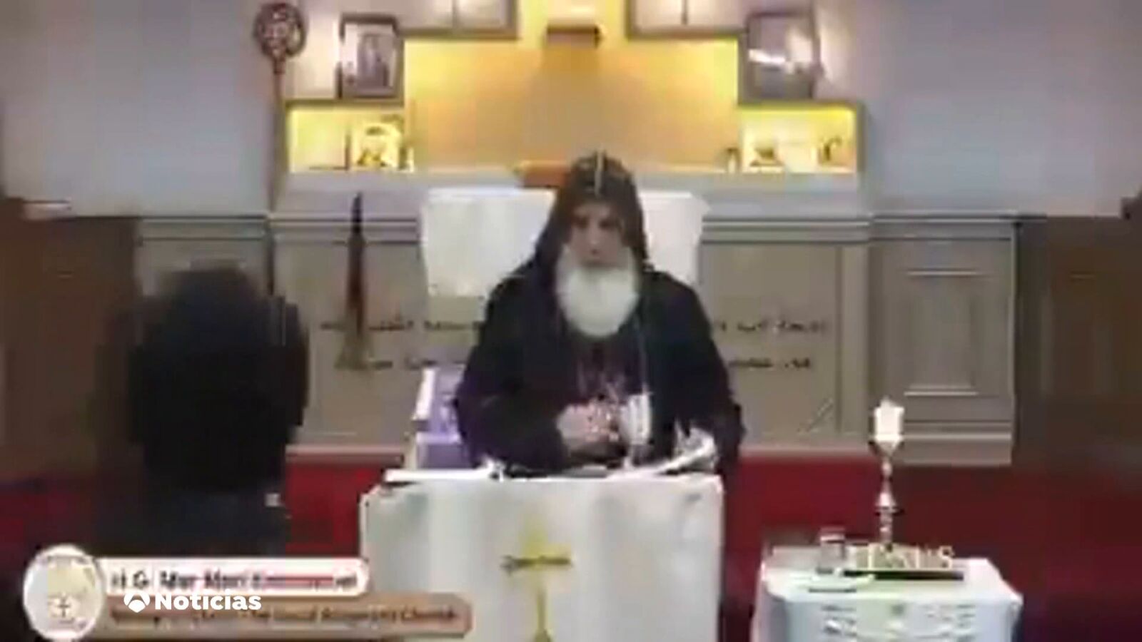 Apuñalamiento Sidney: un hombre ataca a un sacerdote y a varios fieles en una misa que se estaba retransmitiendo en directo