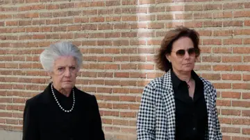 Teresa de Borbón Dos Sicilias y Beatriz Moreno, en Madrid