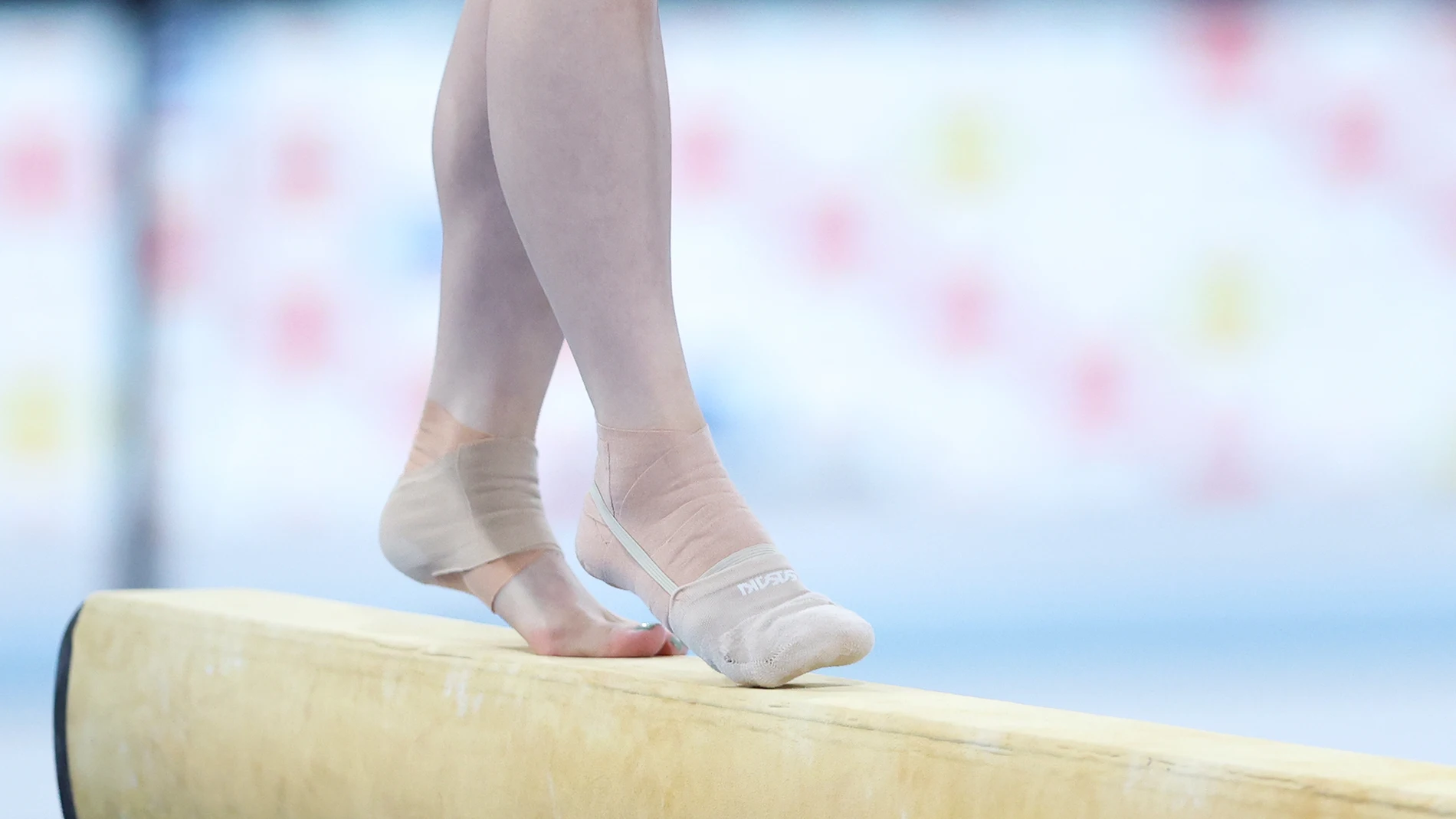 Plano detalle de gimnasia artística Plano detalle de gimnasia artística