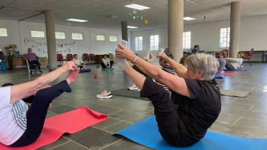 Yoga rural: la iniciativa de una madrileña que da vida en la montaña de Lugo