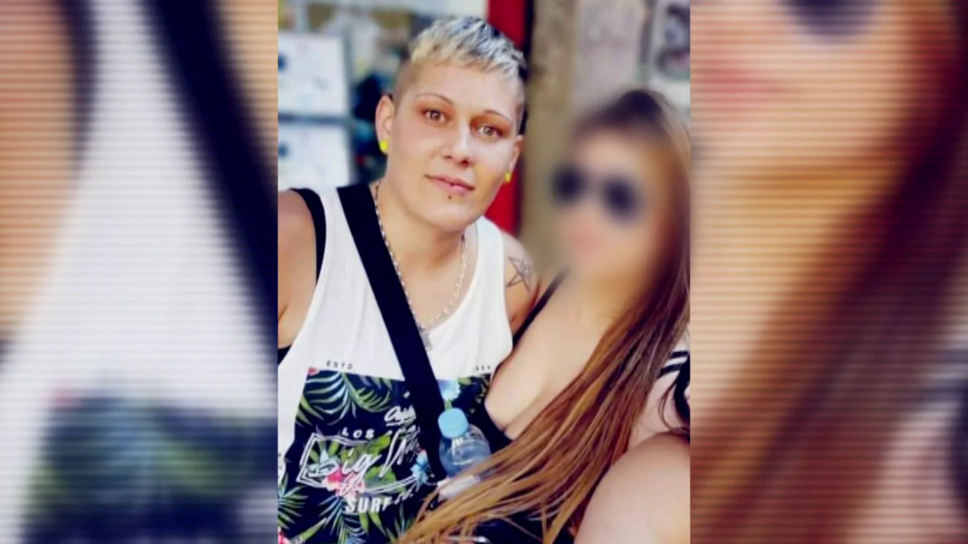 Beatriz, amenazada de muerte por su exnovia y su pareja: "No puedo sacar al perro por miedo a que me ataquen" Beatriz, amenazada de muerte por su exnovia y su pareja: "No puedo sacar al perro por miedo a que me ataquen"