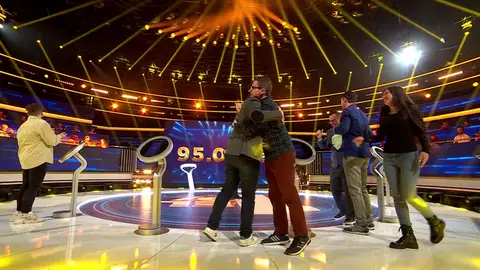 ¡Ganadores! El 1% reparte 95.000 euros entre los cinco campeones ¡Ganadores! El 1% reparte 95.000 euros entre los cinco campeones