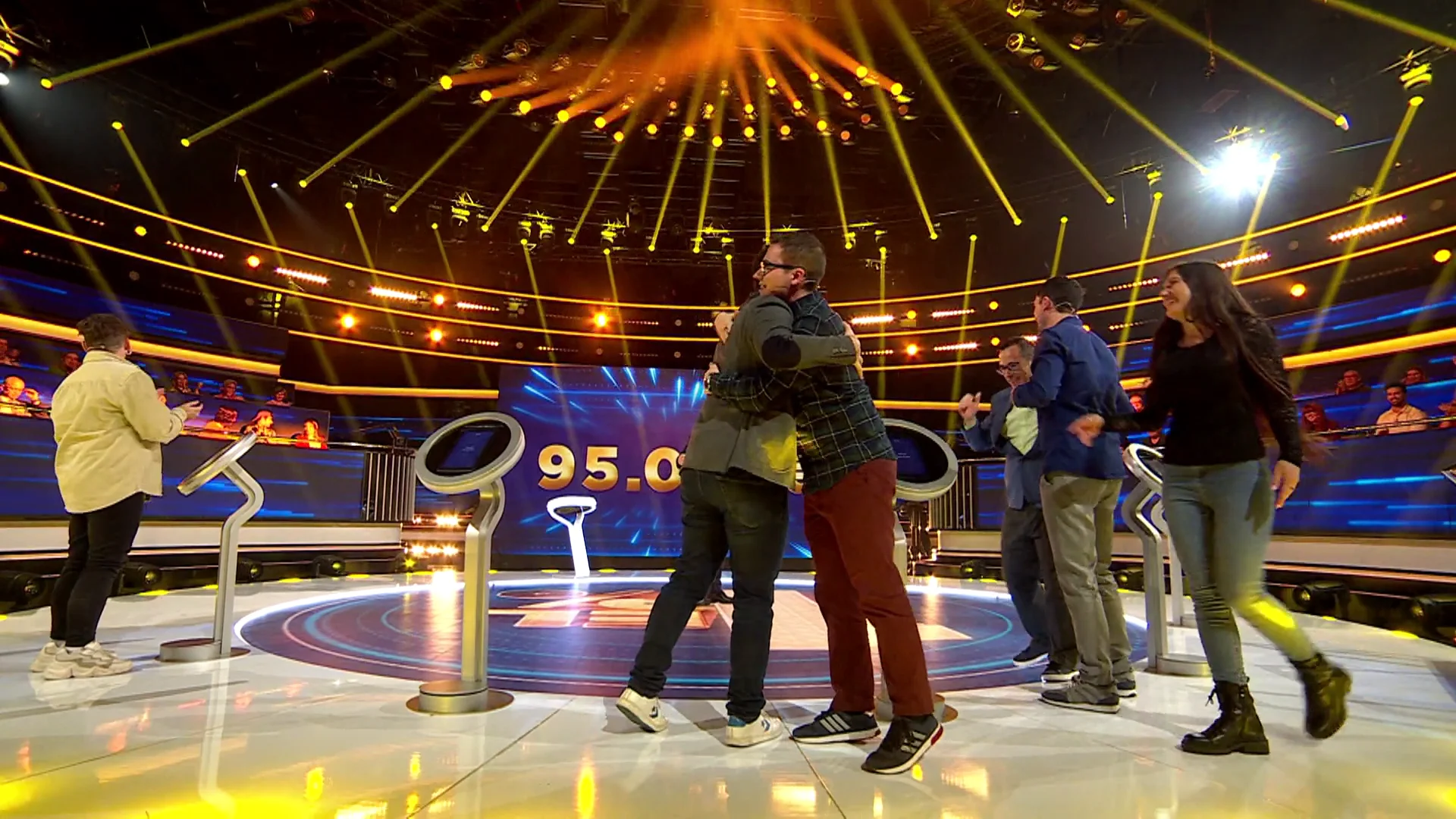 ¡Ganadores! El 1% reparte 95.000 euros entre los cinco campeones ¡Ganadores! El 1% reparte 95.000 euros entre los cinco campeones