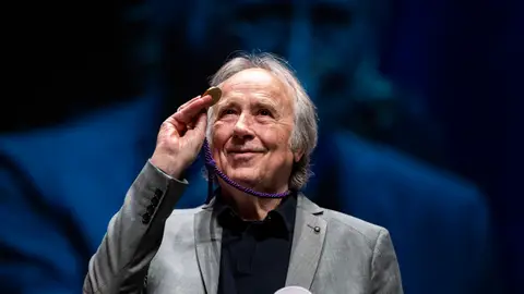 Imagen de archivo de Joan Manuel Serrat Imagen de archivo de Joan Manuel Serrat