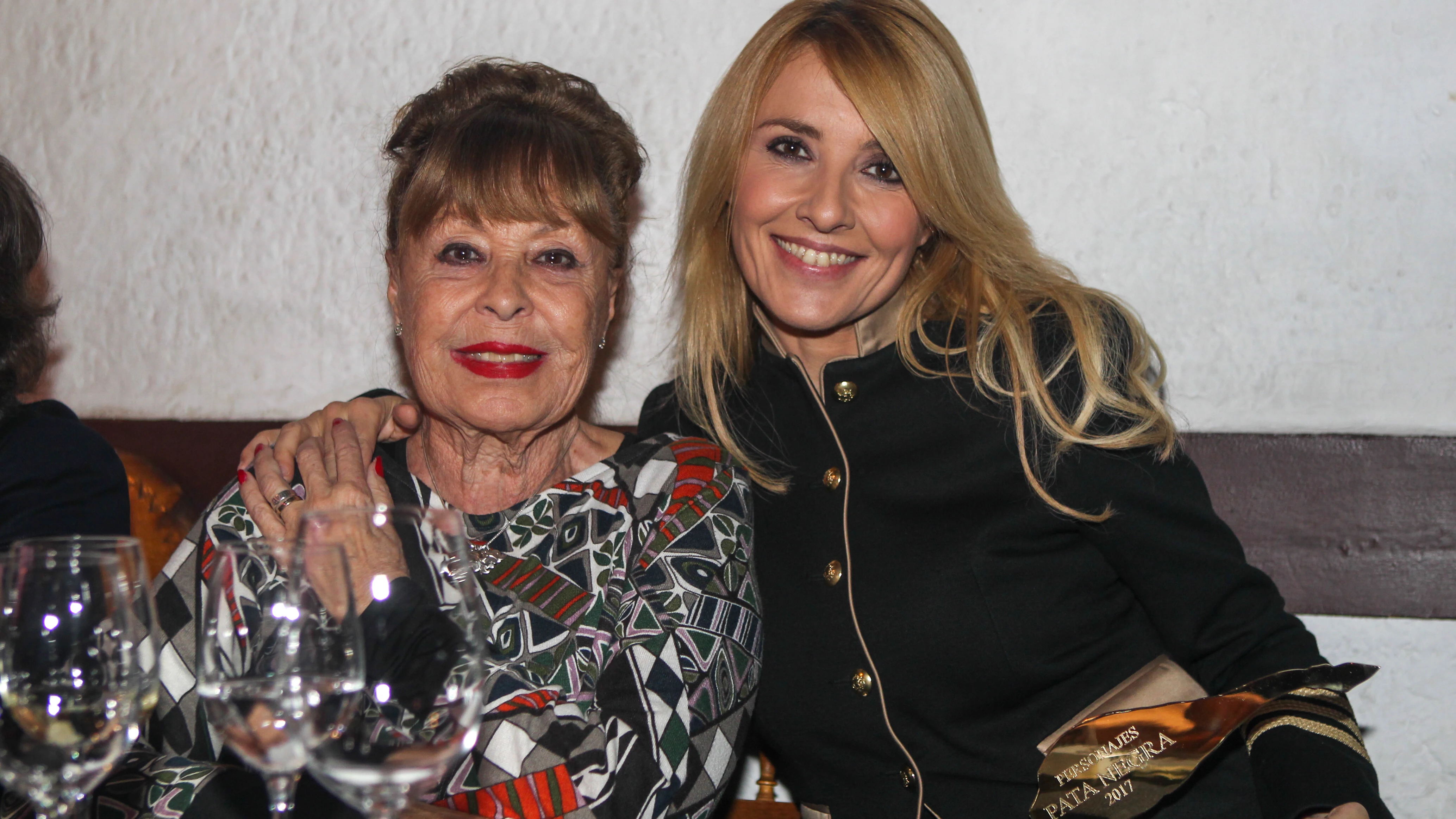 Cayetana Guillén Cuervo y su madre, Gemma Cuervo Cayetana Guillén Cuervo y su madre, Gemma Cuervo
