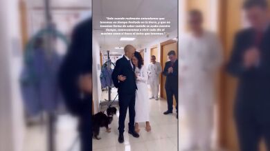 Los empleados de cuidados paliativos se vuelcan para celebrar una boda entre dos pacientes: 