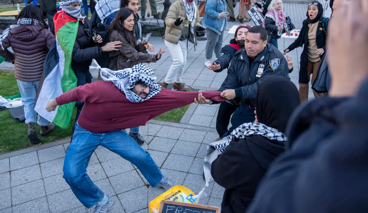 Protesta estudiantil propalestina en Nueva York