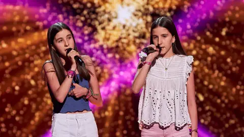 La propuesta tan distinta de Lucía y Carolina con folclore español en La Voz Kids