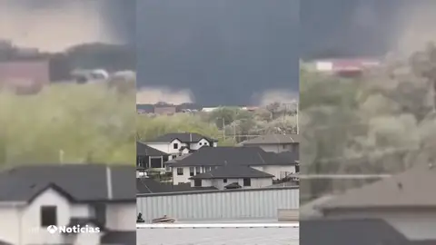 Más de dos docenas de tornados barren las grandes llanuras del país sin causar muertos Más de dos docenas de tornados barren las grandes llanuras del país sin causar muertos