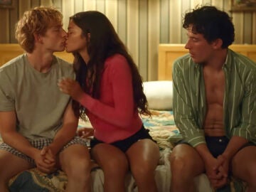 Zendaya junto a Mike Faist y Josh O'Connor en Rivales