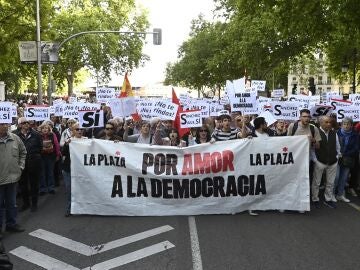 Manifestación en apoyo a Pedro Sánchez el día previo a su decisión