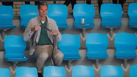 Iñaki Urdangarin viendo un partido de su hijo Pablo Iñaki Urdangarin viendo un partido de su hijo Pablo