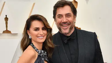 Parejas de famosos que llevan toda la vida juntos: de Javier Bardem y Penélope Cruz a Raphael y Natalia Figueroa Parejas de famosos que llevan toda la vida juntos: de Javier Bardem y Penélope Cruz a Raphael y Natalia Figueroa