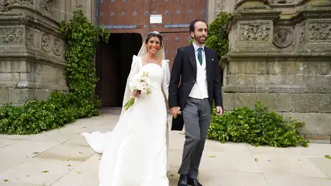 Isabel García-Morales Merino y Joaquín Bohórquez Ruiz-Mateos Isabel García-Morales Merino y Joaquín Bohórquez Ruiz-Mateos