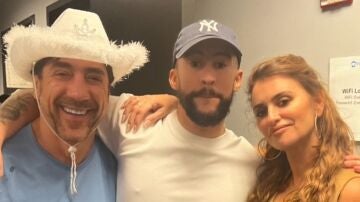  Javier Bardem, Bad Bunny y Pen&eacute;lope Cruz