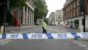 Imagen de archivo de un cordón policial en Londres