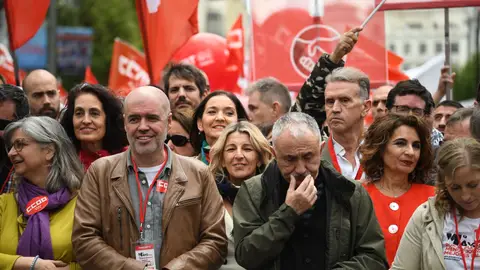 Los protagonistas de la manifestación por el Día del Trabajador y sus promesas: "Trabajar menos para vivir mejor"