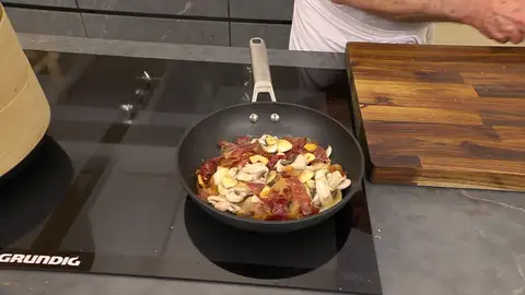 Rehoga todo durante 3-4 minutos Rehoga todo durante 3-4 minutos