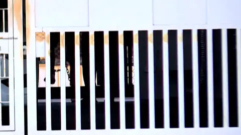 Daniel Sancho con grilletes Daniel Sancho con grilletes