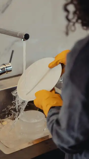 Enjuagar platos Enjuagar platos