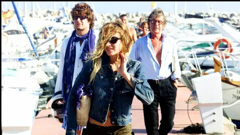 Ricardo Bofill, su padre Ricardo y Paulina Rubio en 2001 Ricardo Bofill, su padre Ricardo y Paulina Rubio en 2001