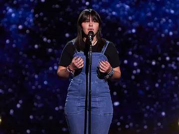 De menos a más: Julia demuestra su potencial con ‘On My Own’ en las Audiciones a ciegas De menos a más: Julia demuestra su potencial con ‘On My Own’ en las Audiciones a ciegas