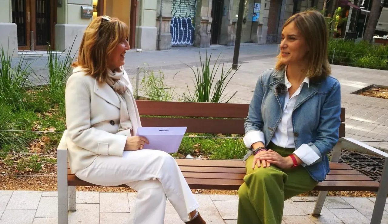 Jéssica Albiach (Comuns/Sumar) en una entrevista para Antena 3 Noticias