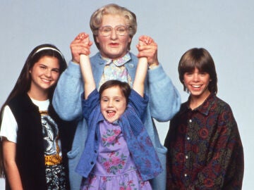 El reparto de Se&ntilde;ora Doubtfire con Robin Williams